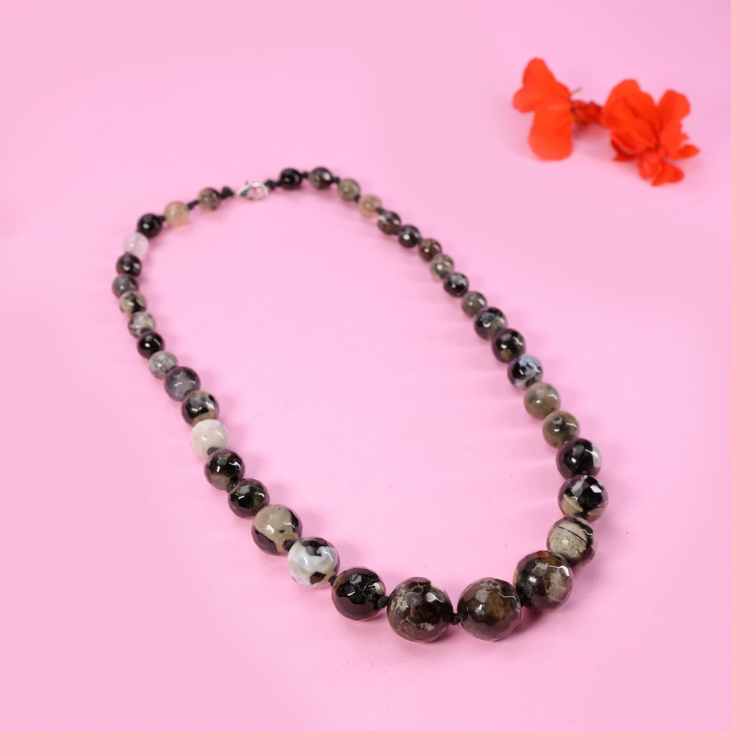 BLACK AGATE STONE NECKLACE